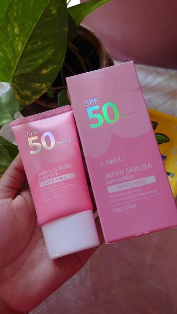 Japan Sakura Sunscreen Cream